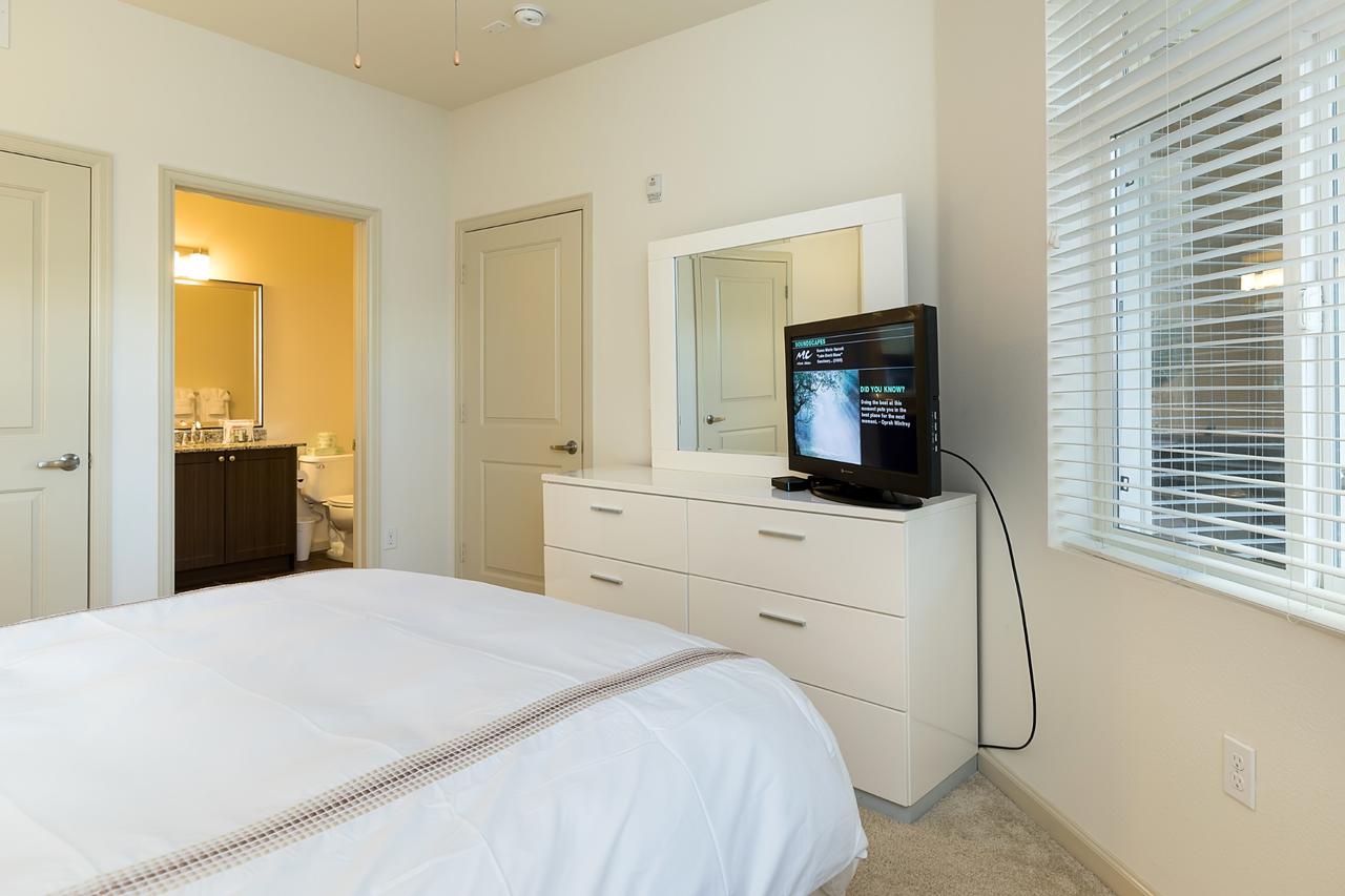 Global Luxury Suites At Baypointe Station - thumb 23