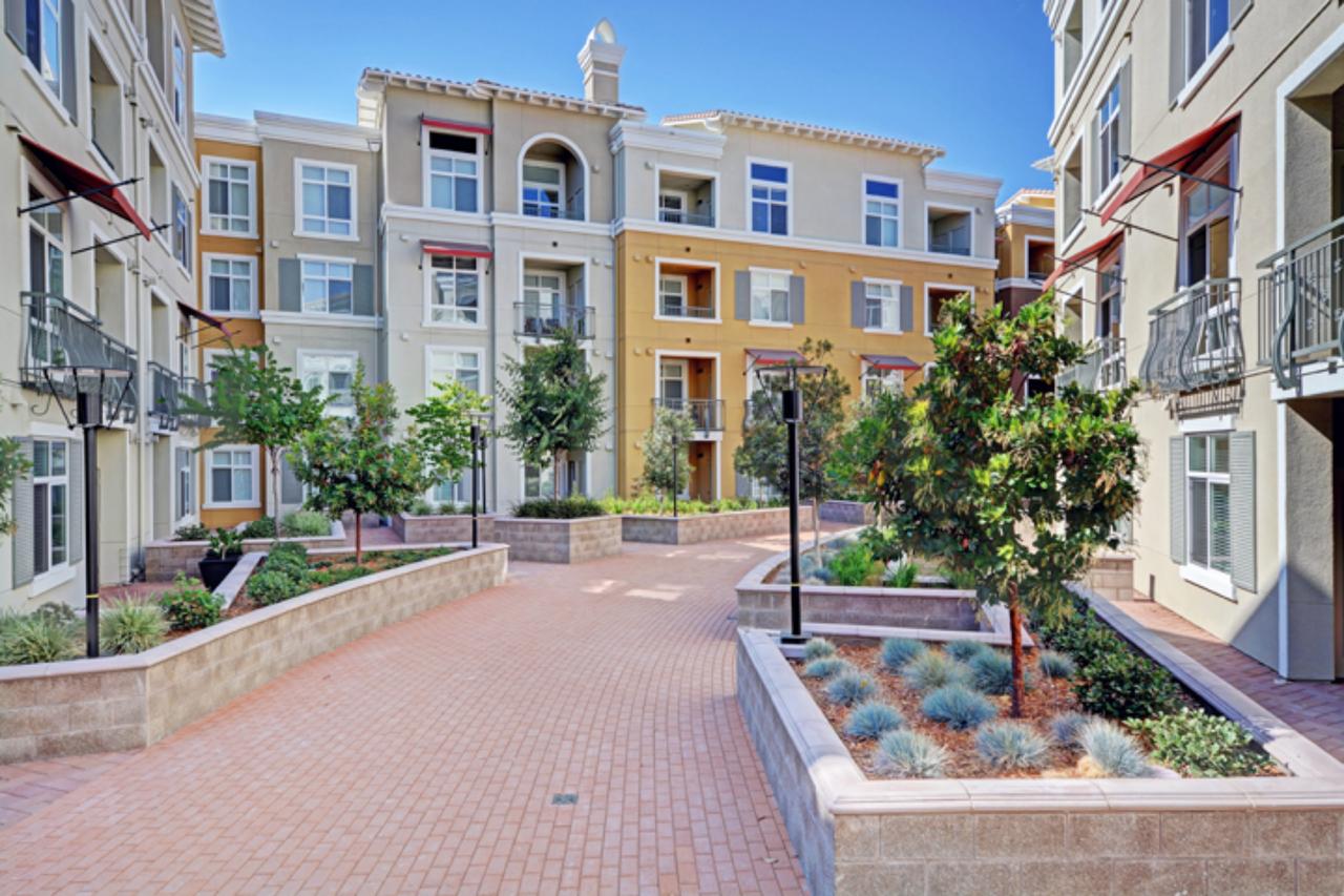Global Luxury Suites At Baypointe Station - thumb 35