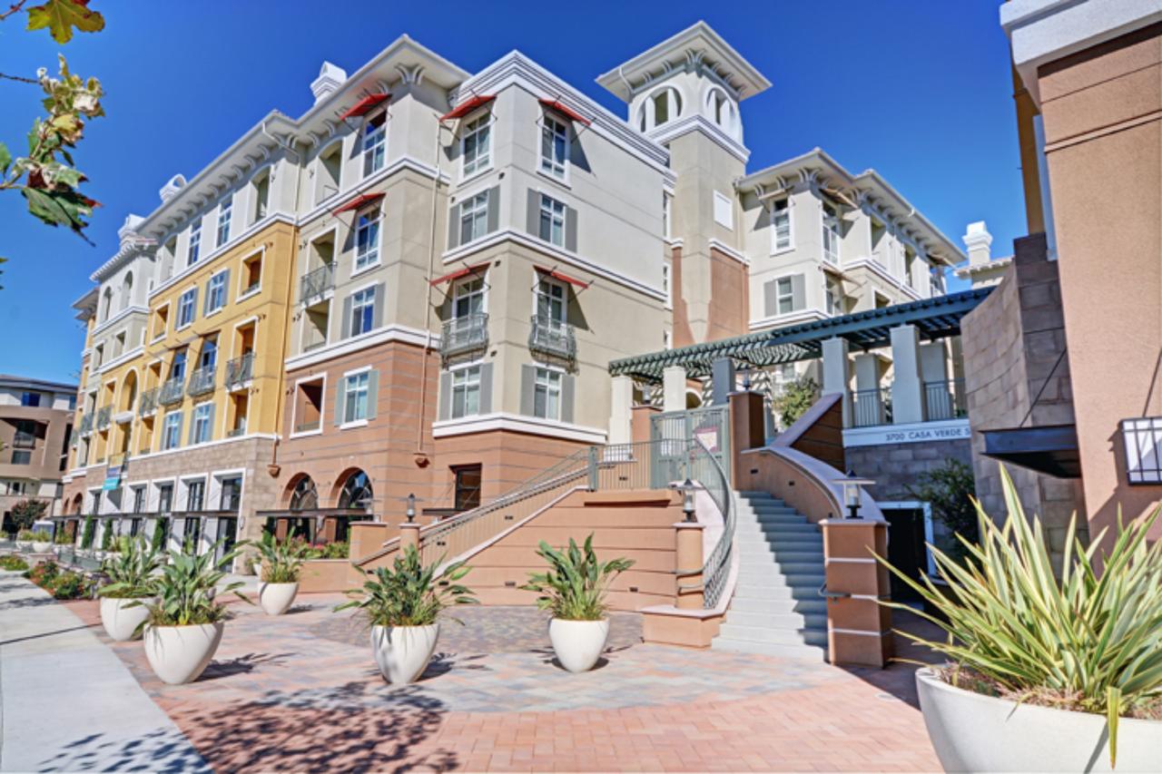 Global Luxury Suites At Baypointe Station - thumb 29