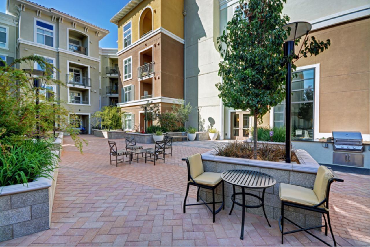 Global Luxury Suites At Baypointe Station - thumb 4