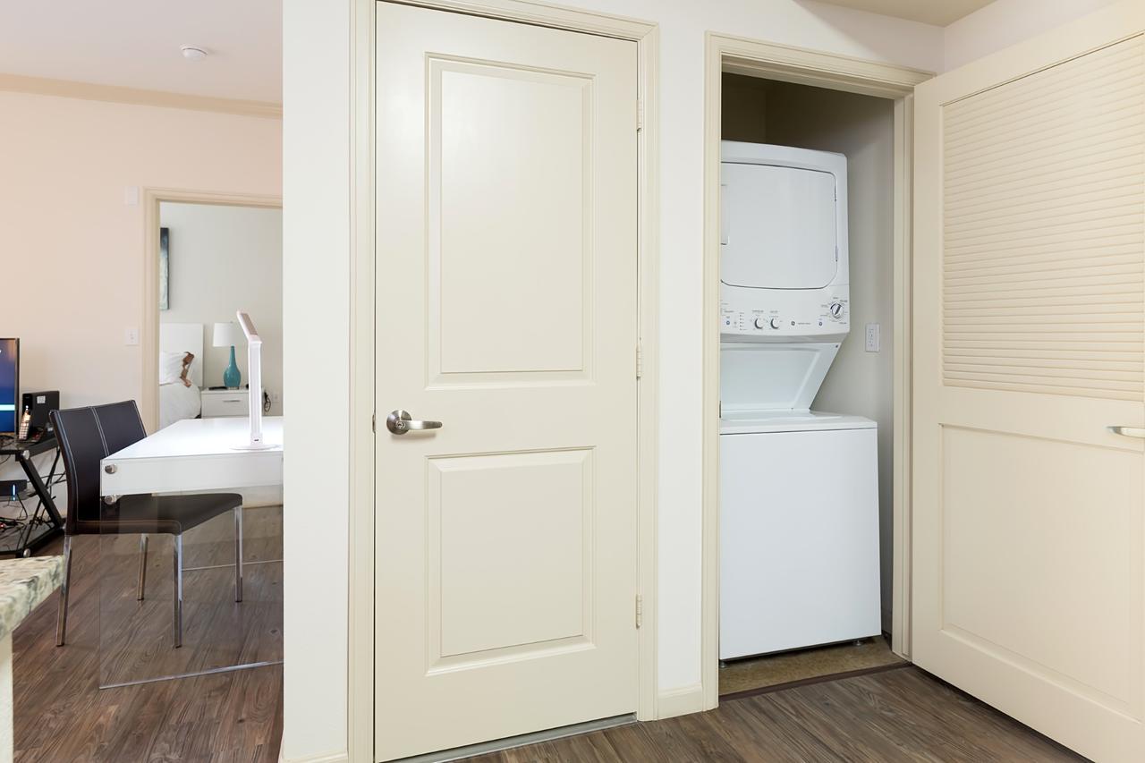 Global Luxury Suites At Baypointe Station - thumb 25