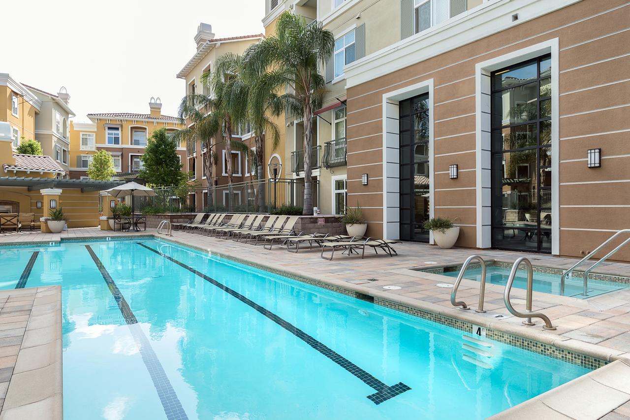 Global Luxury Suites At Baypointe Station - thumb 3