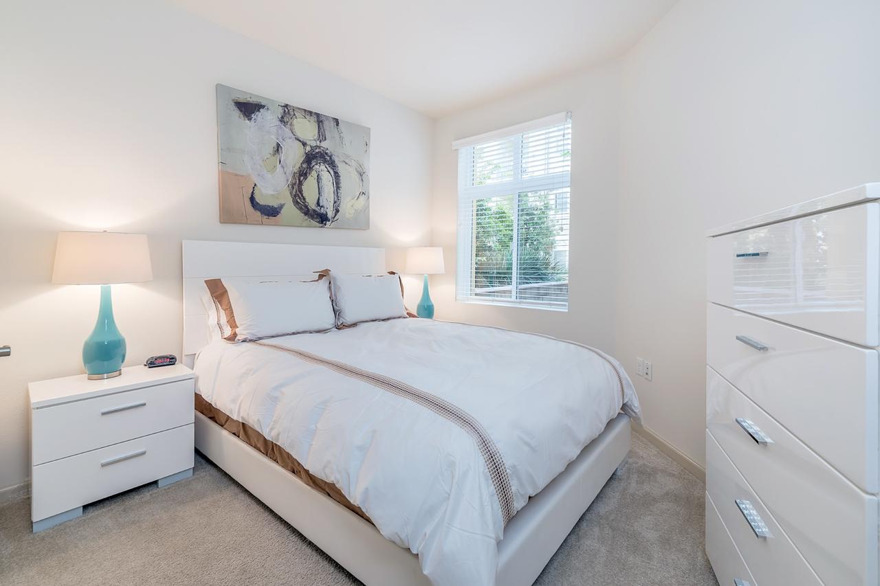 Global Luxury Suites At Baypointe Station - thumb 22