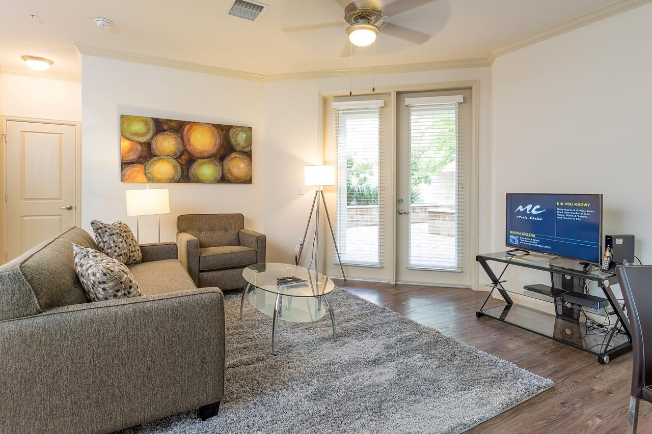 Global Luxury Suites At Baypointe Station - thumb 18