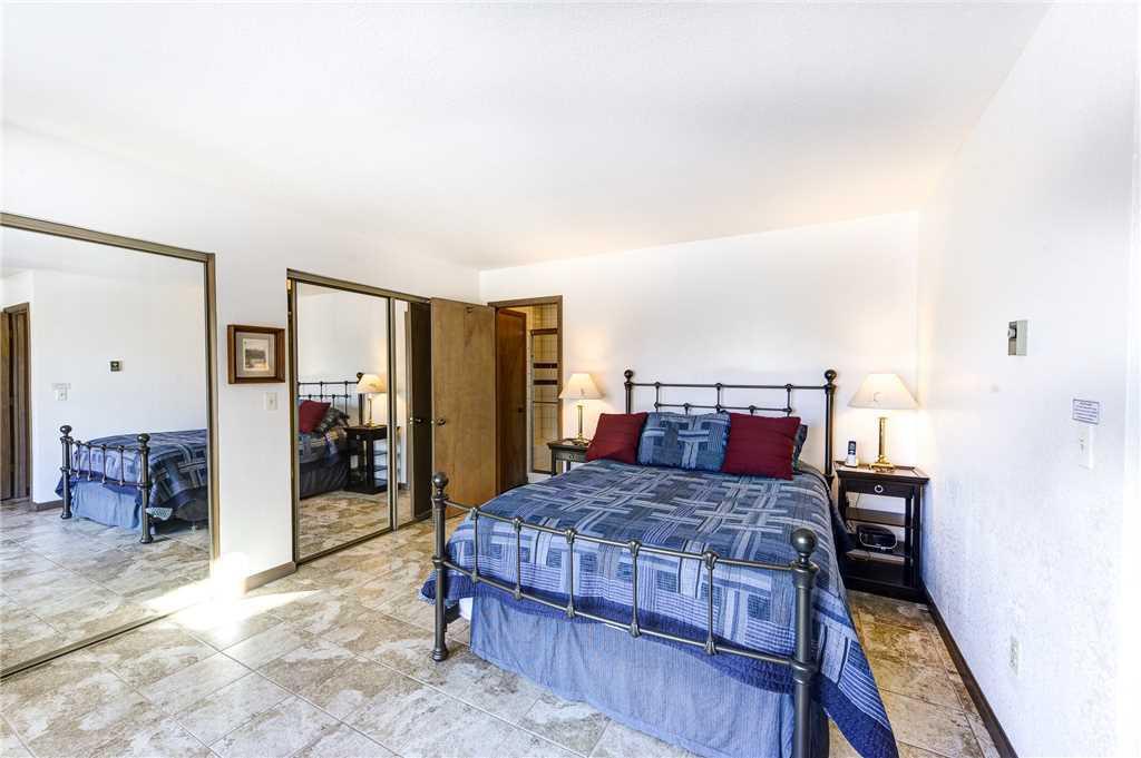 Adams Condominium (2 Bedroom Condo) - thumb 43