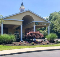 Quality Inn Mystic - Accommodation San Jose