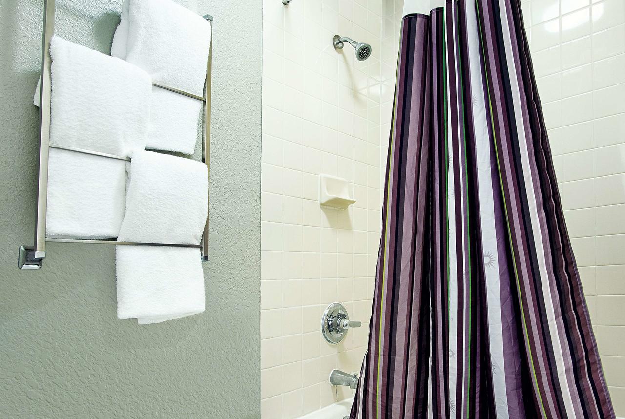 La Quinta Inn By Wyndham West Palm Beach - Florida Turnpike - thumb 27