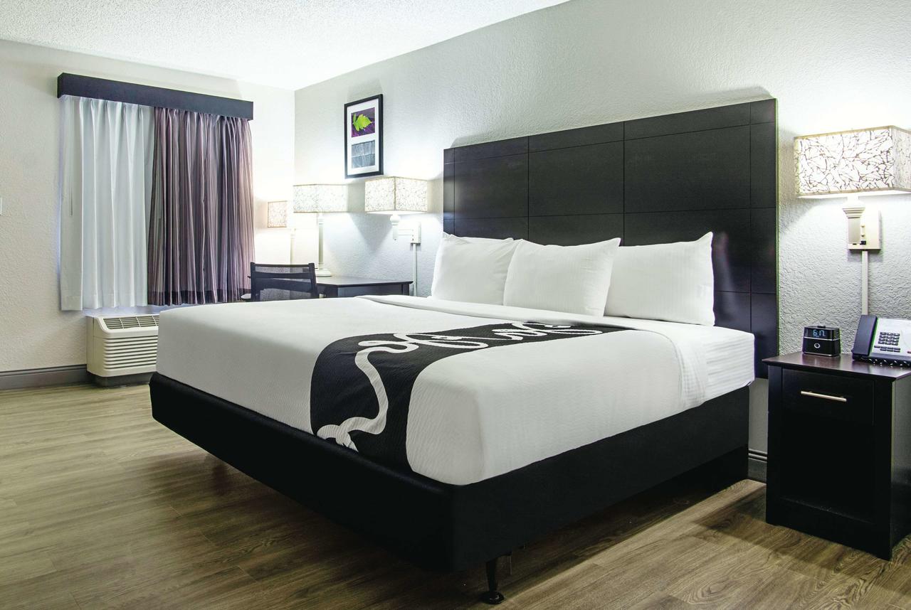 La Quinta Inn By Wyndham West Palm Beach - Florida Turnpike - thumb 13