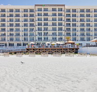 Holiday Inn Express  Suites Panama City Beach - Accommodation San Jose