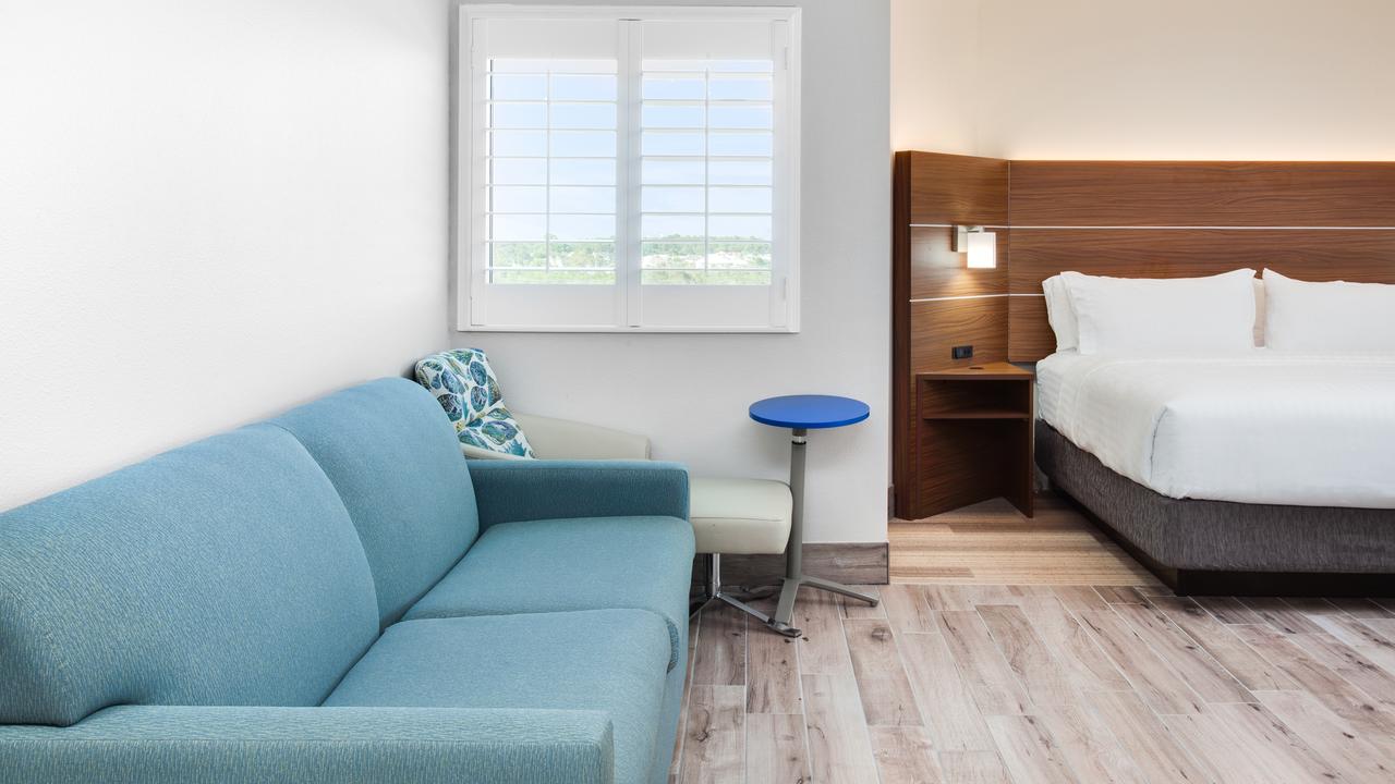 Holiday Inn Express & Suites Panama City Beach - thumb 18