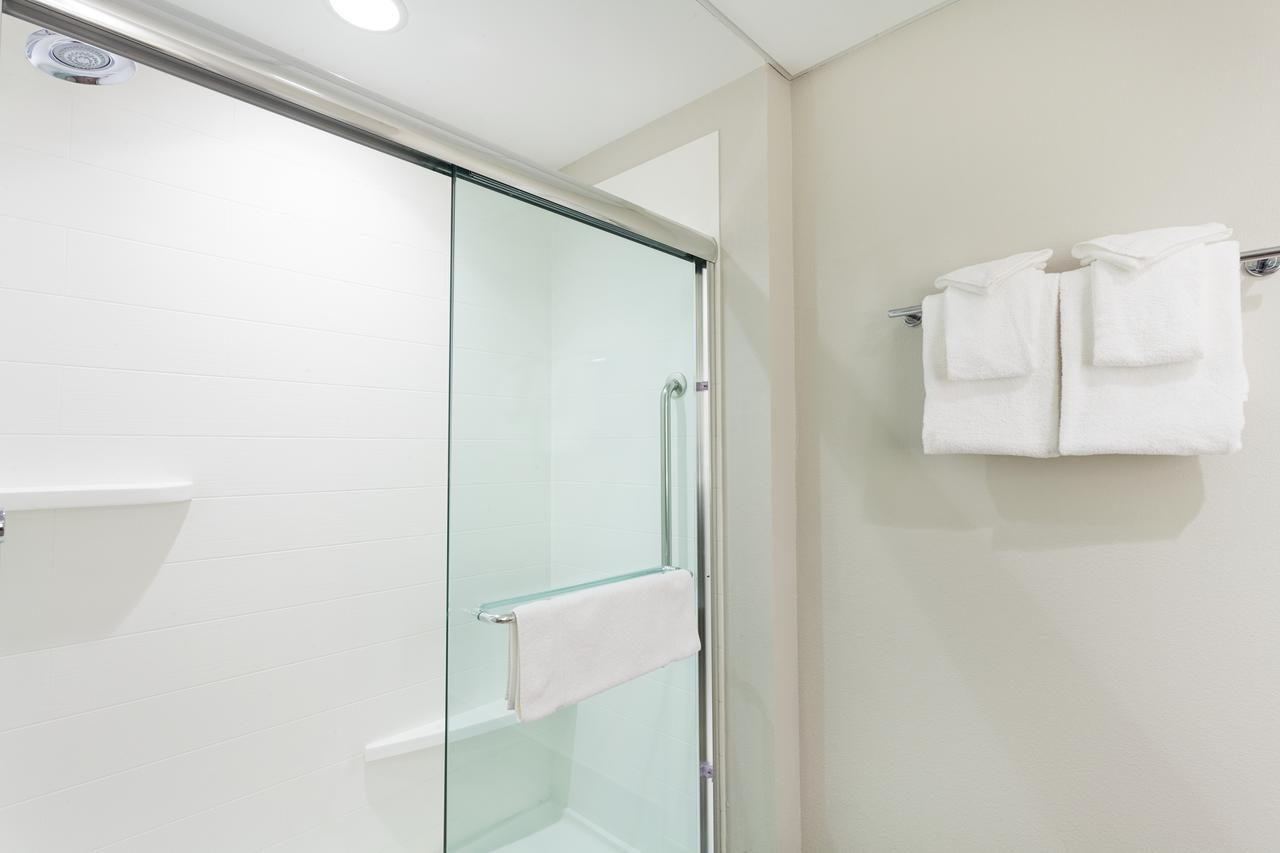 Holiday Inn Express & Suites Panama City Beach - thumb 12