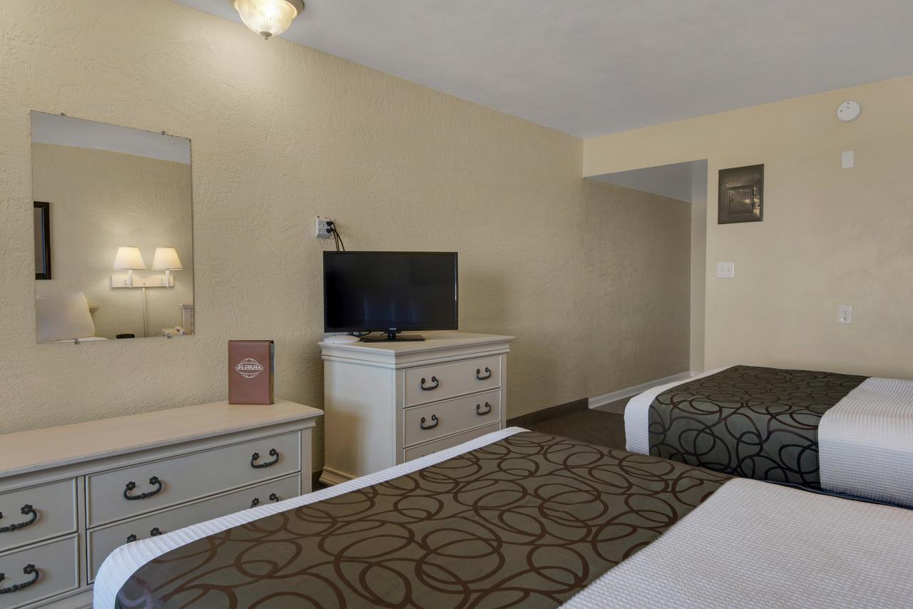 Beachbreak By The Sea - thumb 22