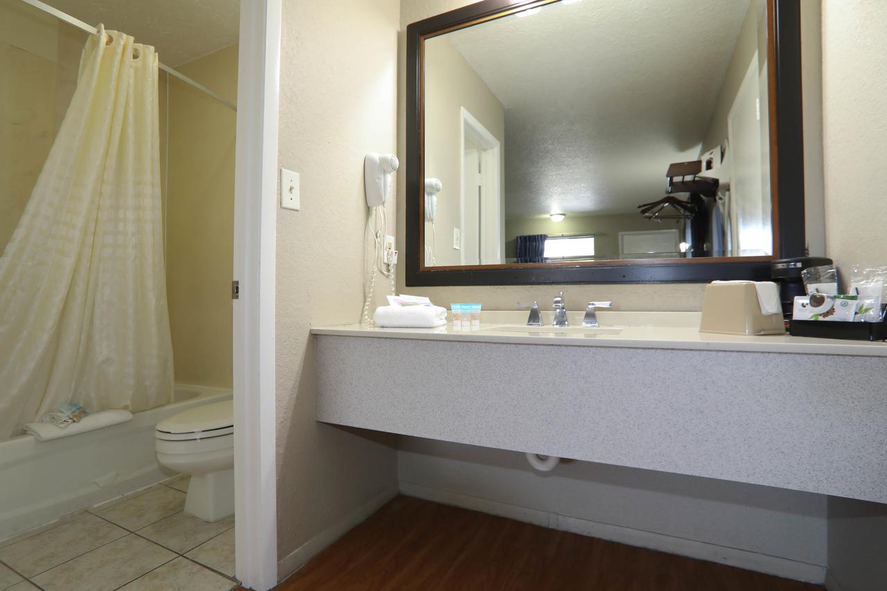 Executive Inn - Panama City Beach - thumb 43