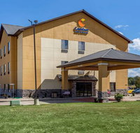 Comfort Inn  Suites Carbondale - Accommodation San Jose