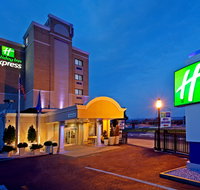 Holiday Inn Express La Guardia Airport - Accommodation San Jose