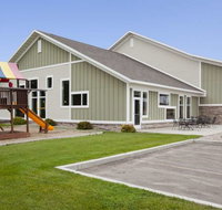 GrandStay Hotel  Suites Pipestone - Accommodation San Jose