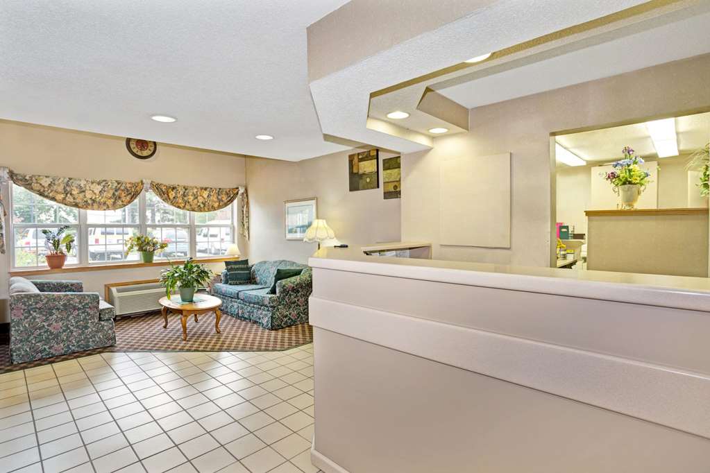 Microtel Inn & Suites RDU - thumb 4