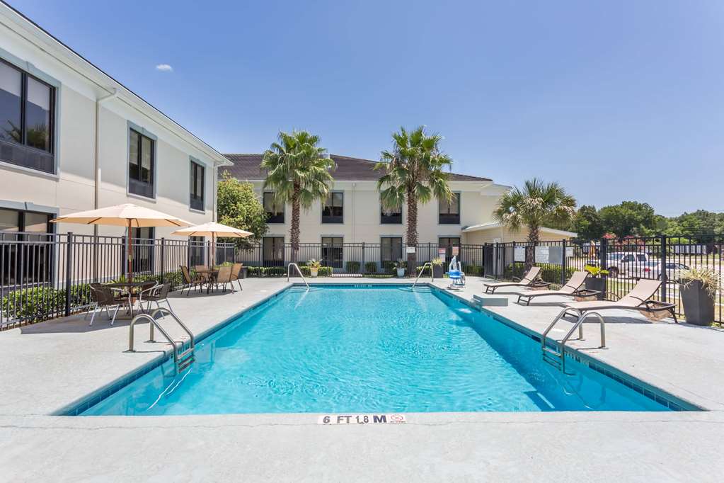 Baymont Inn & Suites  Garden City - thumb 11