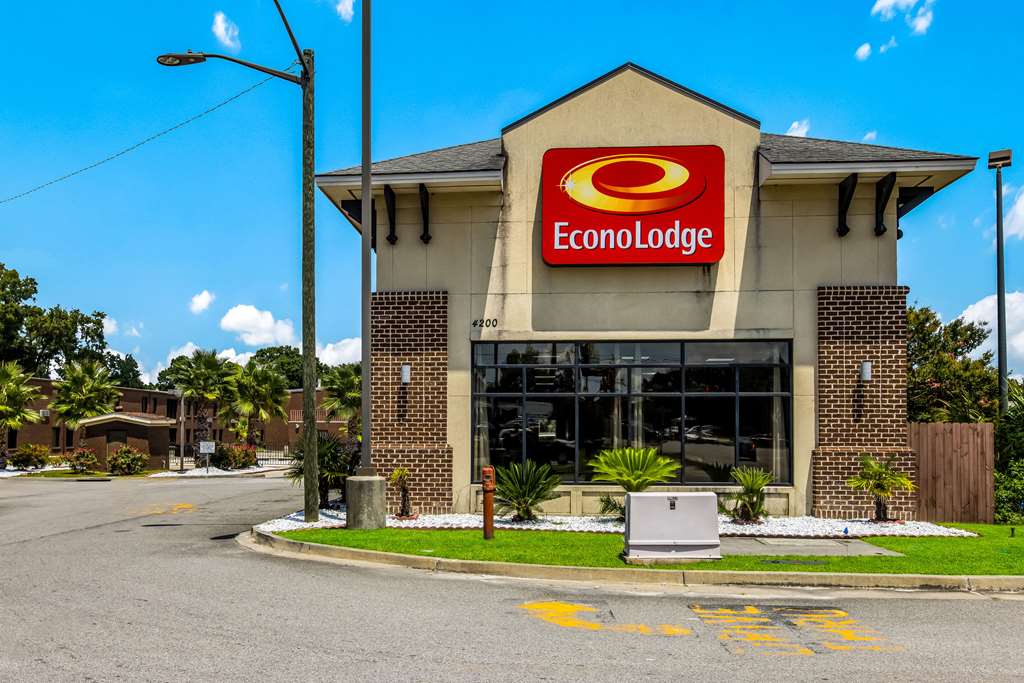 Econo Lodge Garden City - thumb 0