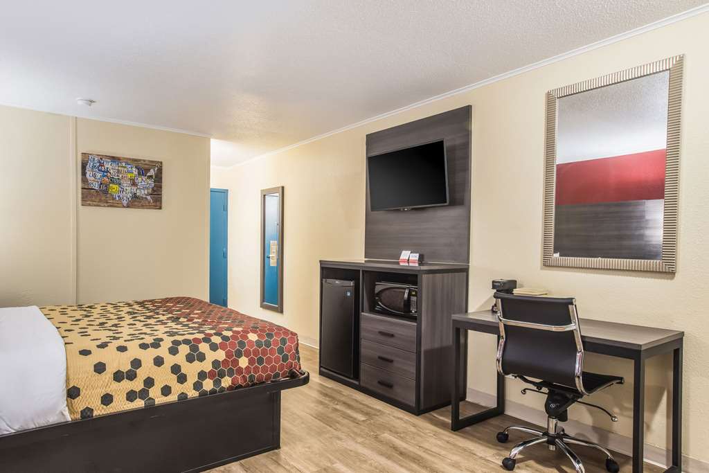Econo Lodge Garden City - thumb 14