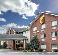 Super 8 Huntington - Accommodation San Jose