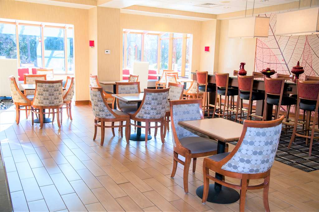 Hampton Inn Lewisburg - thumb 4