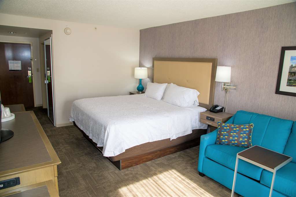 Hampton Inn Lewisburg - thumb 8
