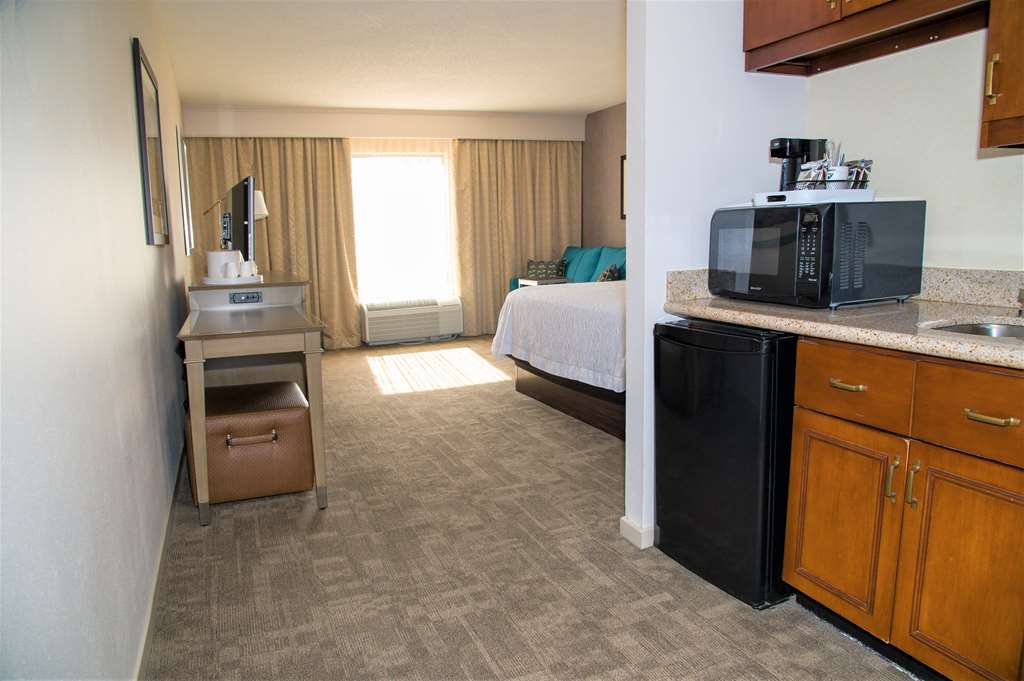 Hampton Inn Lewisburg - thumb 16