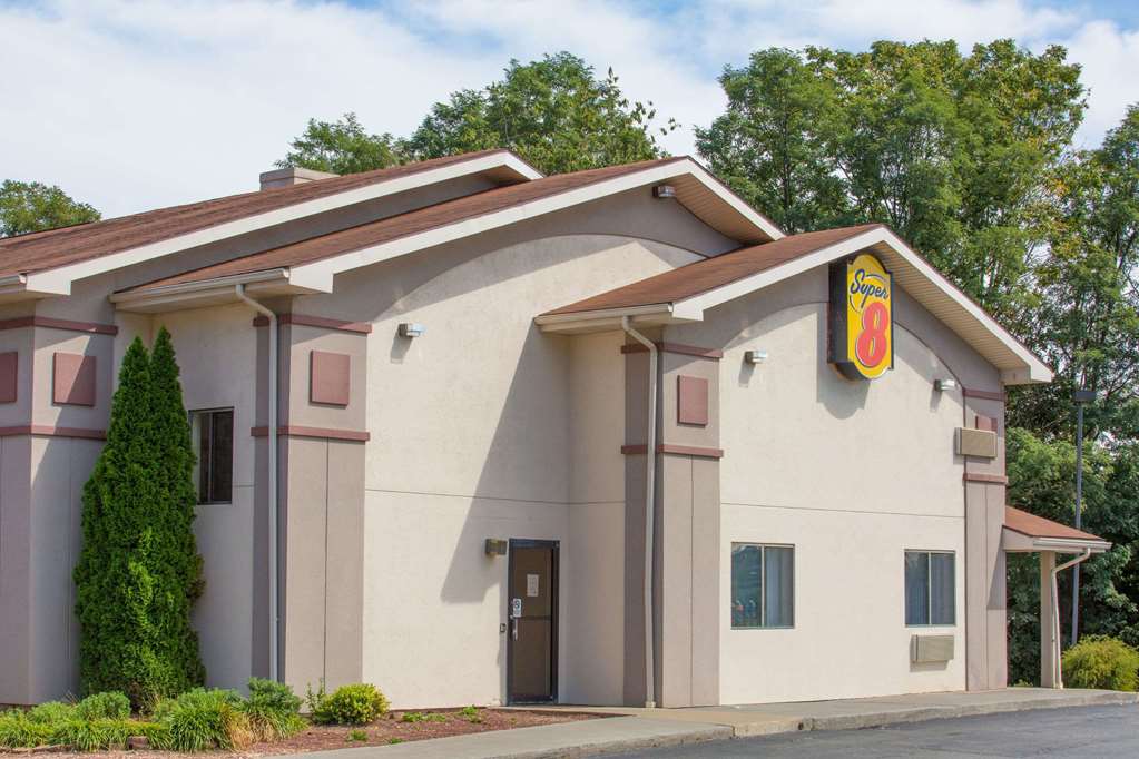 Super 8 Lewisburg - thumb 1