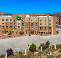Holiday Inn Express And Suite East - Accommodation San Jose