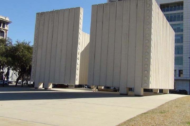 JFK Assassination Tour With Lee Harvey Oswald Rooming House - thumb 2