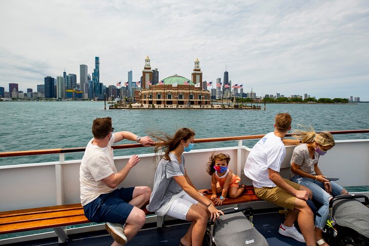 Chicago Lake And River Architecture Tour - thumb 1