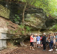 70-Minute Guided Downtown Eureka Springs Walking Tour - Accommodation San Jose