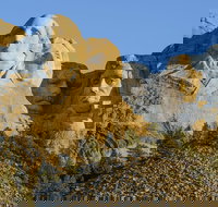 Mount Rushmore and Black Hills Bus Tour with Live Commentary - Accommodation San Jose